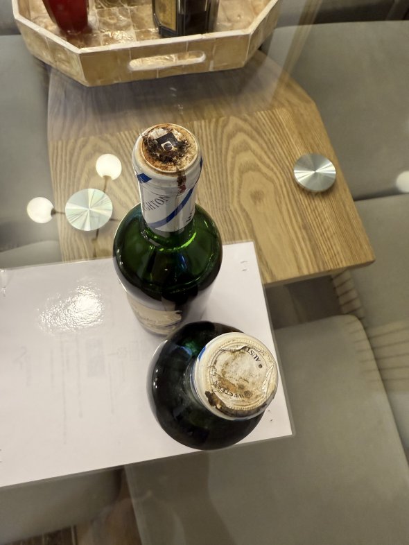 2 Bottles 1977 / 1978 Houghton Reserve Cabernet Sauvignon