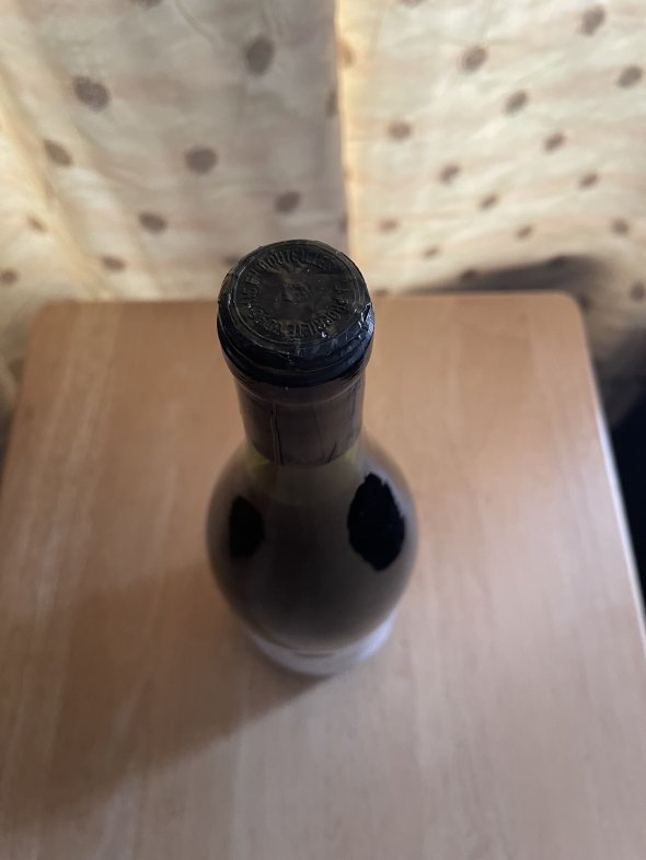 Les Abeilles, Cotes du Rhone, &lsquo;Cuv&eacute;e Andr&eacute; Roux&rsquo;.