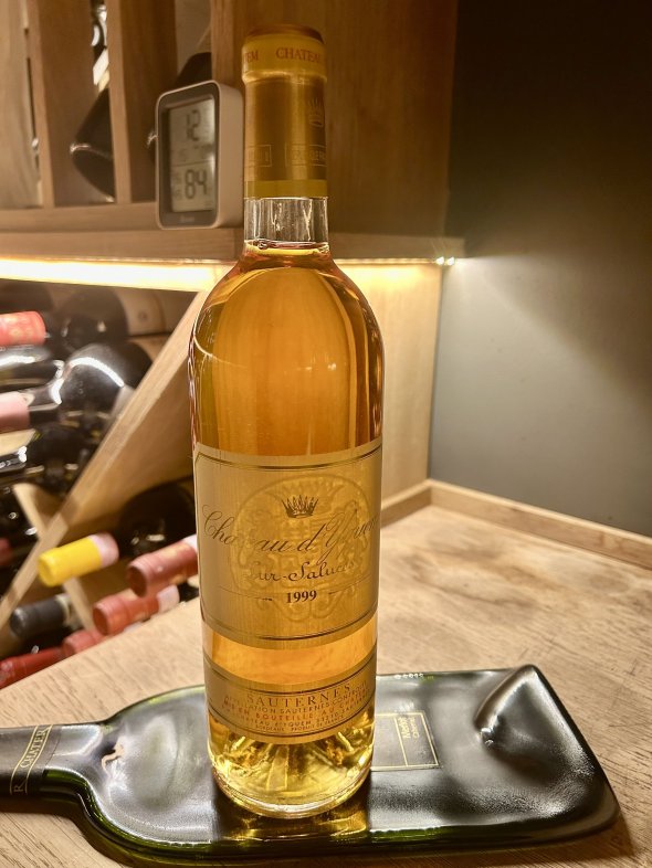 Chateau d'Yquem Premier Cru Superieur, Sauternes