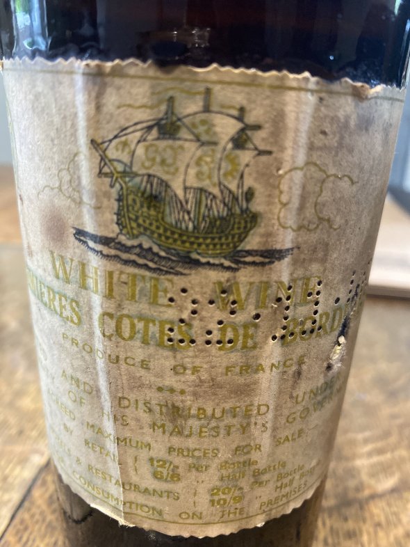 Premieres cotes de Bordeaux &ldquo;White wine&rdquo;