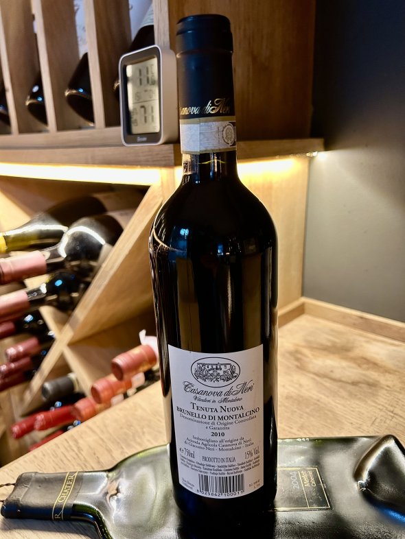 Casanova di Neri, Brunello di Montalcino, Tenuta Nuova 2010 - 96pts