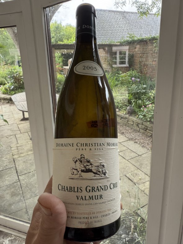 Domaine Christian Moreau Pere & Fils Valmur, Chablis Grand Cru, France