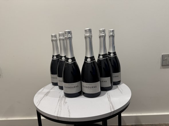 Gusbourne, Blanc de Blancs, England