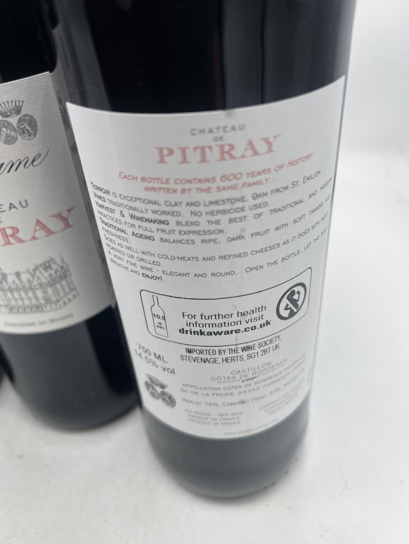 Madame, Chateau de Pitray, Castillon-Cotes de Bordeaux 2017