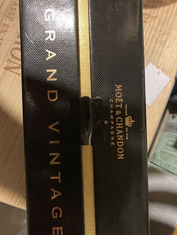 Moet & Chandon, Imperial Grand Vintage 2000