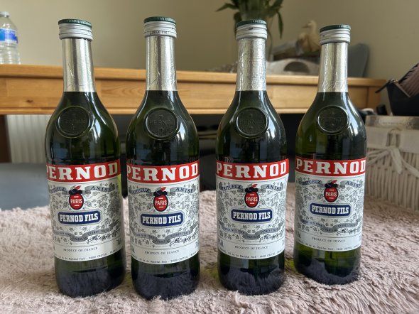 Pernod, Paris Liqueur