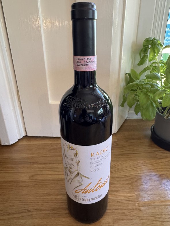 Mastroberardino, Radici Riserva Antonio, Taurasi