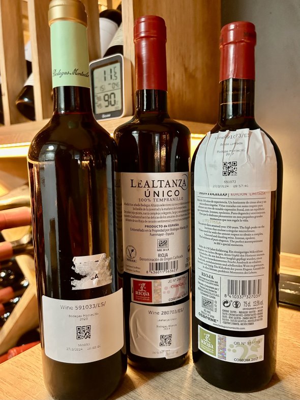 Three Rioja - Lealtanza Unico 12 Meses Roble Frances 2019, Montecillo Edicion Limitada 2017, Montecillo 