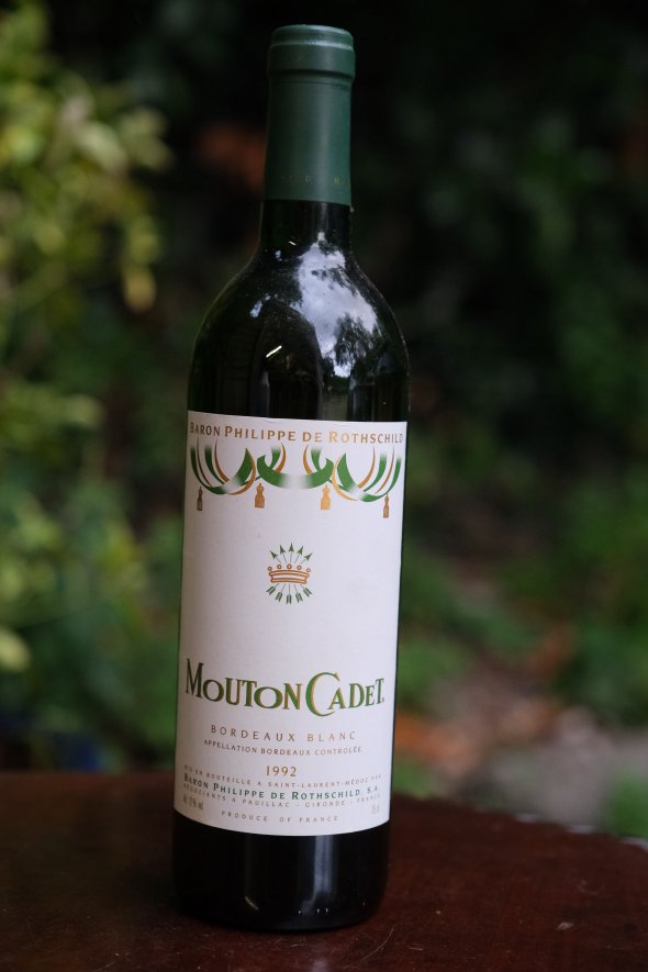 Mouton Cadet Blanc