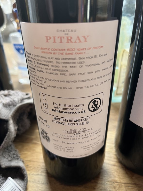 Madame, Chateau de Pitray, Castillon-Cotes de Bordeaux 2017