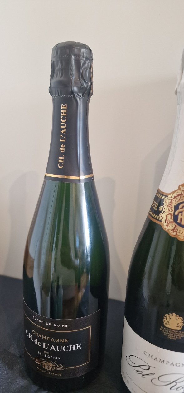 1 Pol Roger, Brut Reserve/1 CH. de L' Auche