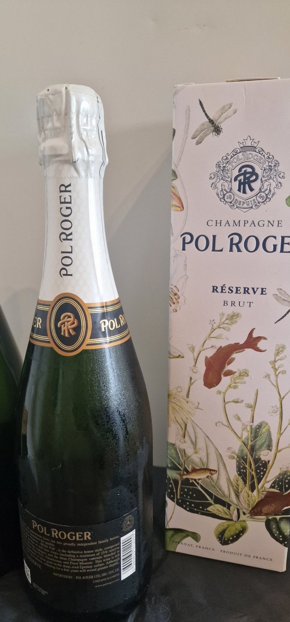 1 Pol Roger, Brut Reserve/1 CH. de L' Auche