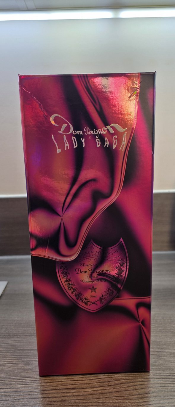 Dom Perignon, x Lady Gaga Rose