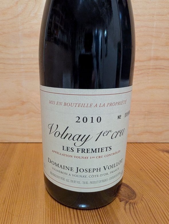 Domaine Joseph Voillot, Volnay Premier Cru, Les Fremiets, 2010