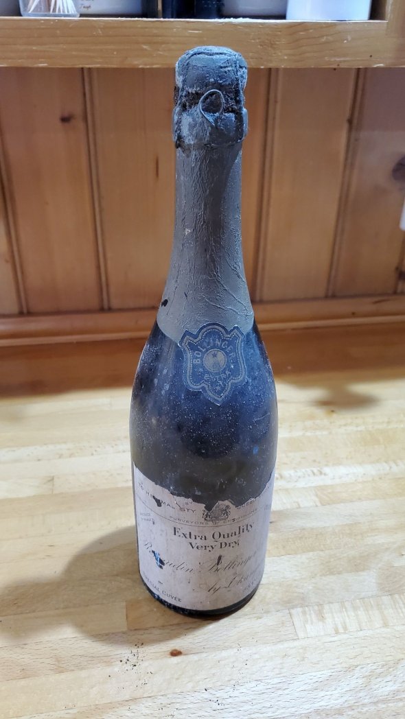Bollinger, Renaudin Extra Quality Very Dry