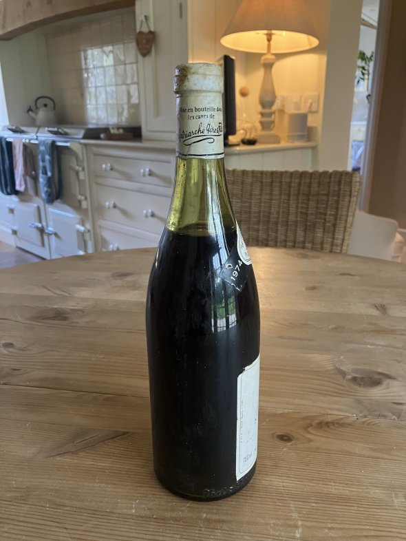 Pommard, Le Bastion des Dame de La Tour Bussi&egrave;re