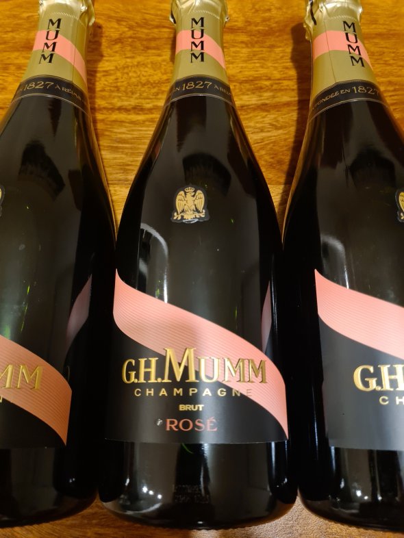 G.H. Mumm, Le Rose