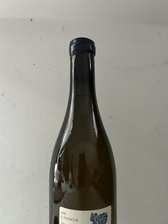 Bourgogne Blanc "Les Vendangeurs Masqu&eacute;s" Alice and Olivier De Moor