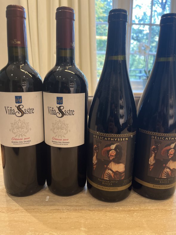 DelicaThyssen reserva and vina sastre crianza
