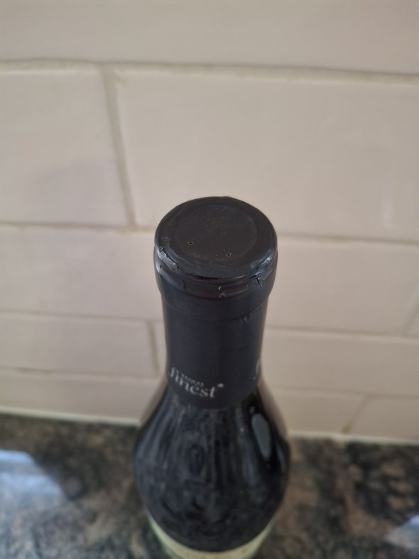 Caves Saint Pierre, Chateauneuf du Pape 