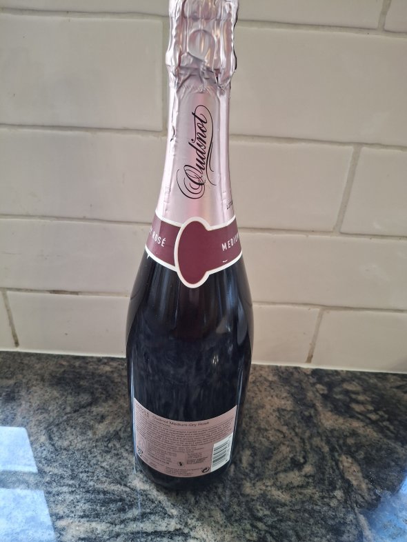 Oudinot, Medium Dry Rose Champagne 