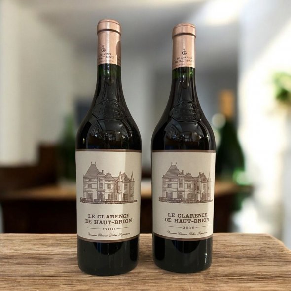 Le Clarence de Haut-Brion, Pessac-Leognan 2010 2 bottles