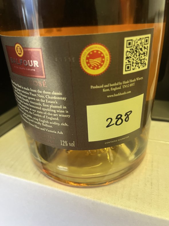 Hush Heath Estate Balfour Brut Ros&eacute; 2011 Magnum no 288 In Coutts Box