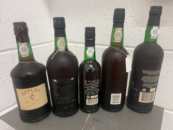 Collection of 10 year old Tawny Ports X 4 & Half Calem 1995 LBV