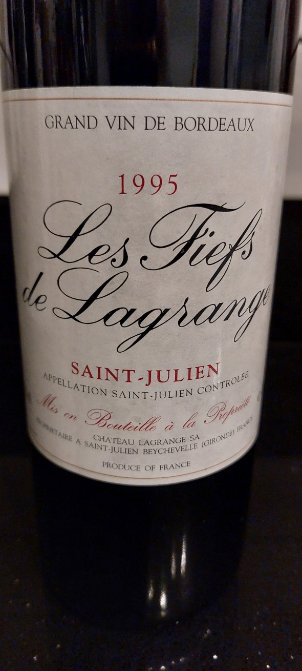 Les Fiefs de Lagrange, Saint-Julien