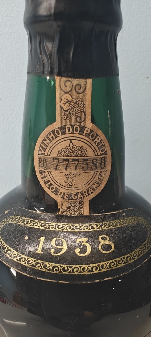 AMANDIO'S OLD TAWNY PORT 1938 Matured in wood
