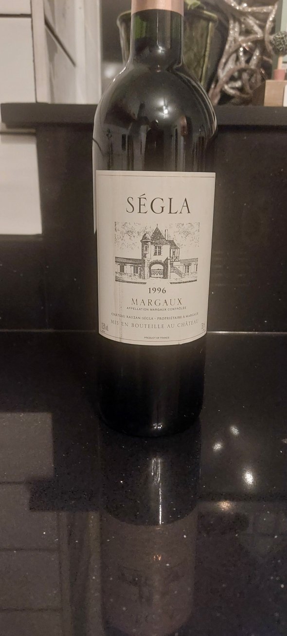Segla, Margaux