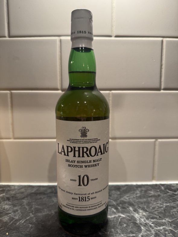 Laphroaig, Single Malt 10 YO, Islay
