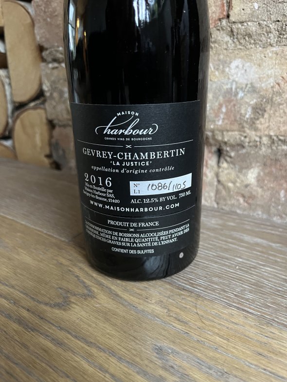 Maison Harbour, Gevrey-Chambertin, La Justice