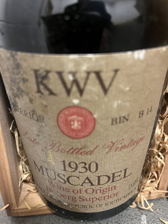 1930 KWV Muscadel late bottled vintage boxed