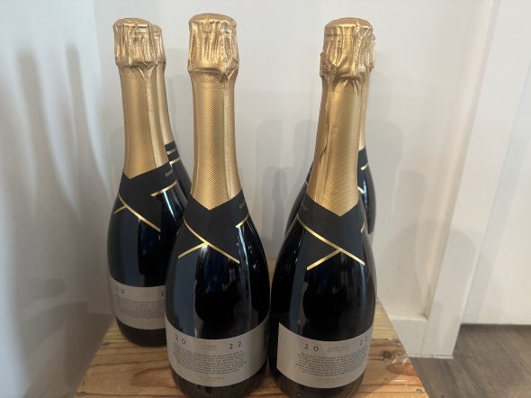 Gusbourne, Brut Reserve, England