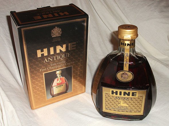 HINE Antique.  Tres Vieille Fine Champagne Cognac. 