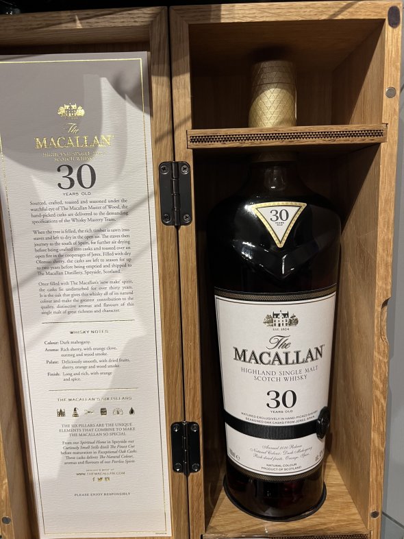 Macallan, Highland Single Malt 30YO