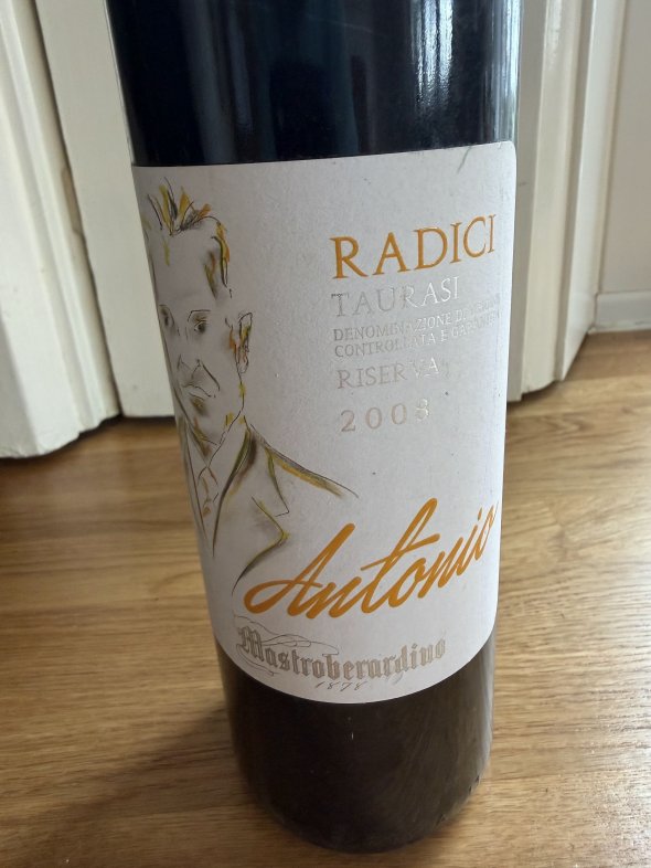 Mastroberardino, Radici Riserva Antonio, Taurasi