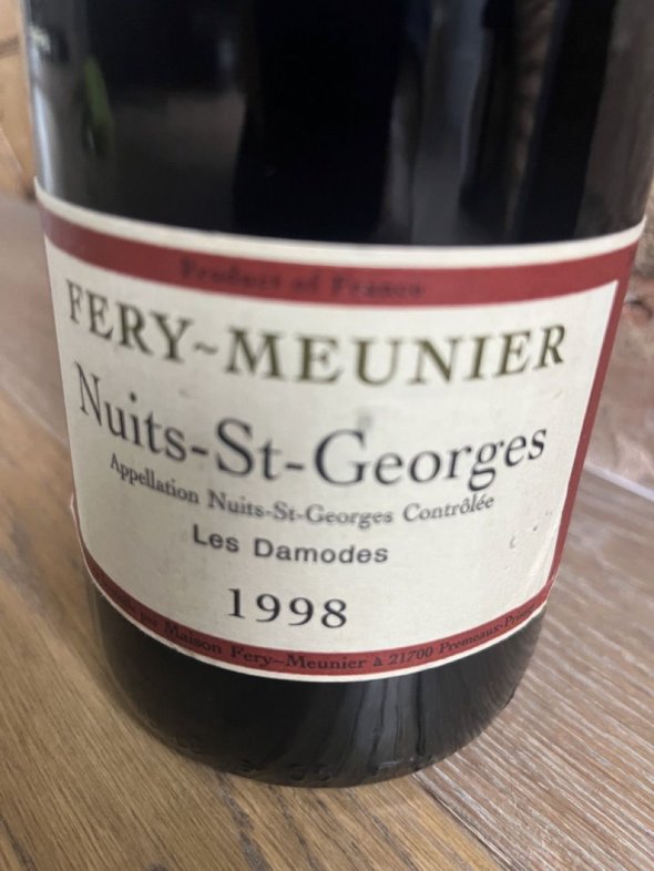 Fery-Meunier, Nuits-Saint-Georges Premier Cru, Les Damodes