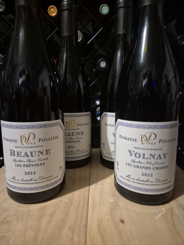 4 x Domaine Poulleau Bourgogne Volnay & Beaune 