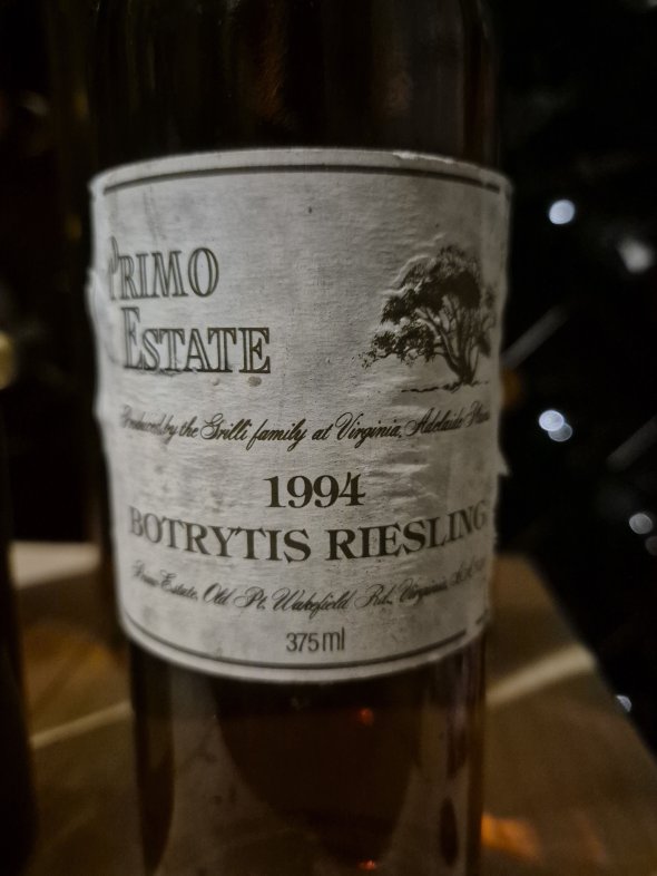 6 x Sweet Desert Botrylis Wines Australia , New Zealand , Spain