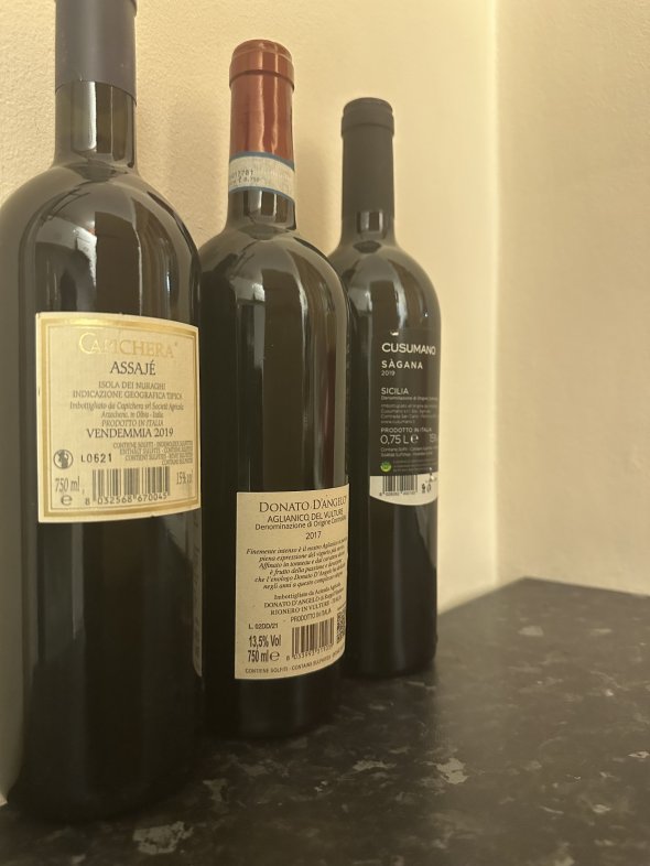 Italian Red Mixed Lot Capichera, Assaje, Isola dei Nuraghi IGT 2019 - Sagana Cusumano 2019 - Aglianico del Vulture Donato D'Angelo 2017