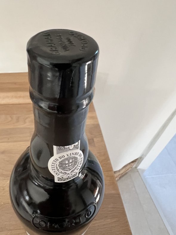 Graham's Vintage Port 2000