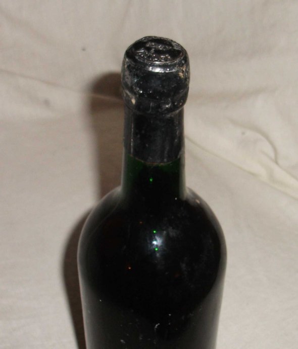 1967 Cockburns Vintage Port. 