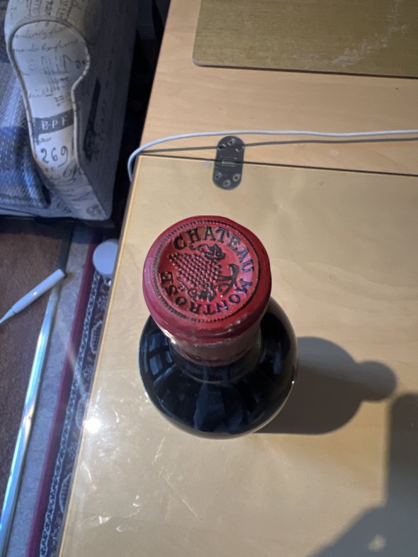 1983 Ch&acirc;teau Montrose, Saint-Est&egrave;phe (Grand Cru Class&eacute;) &ndash; Excellent Fill Level