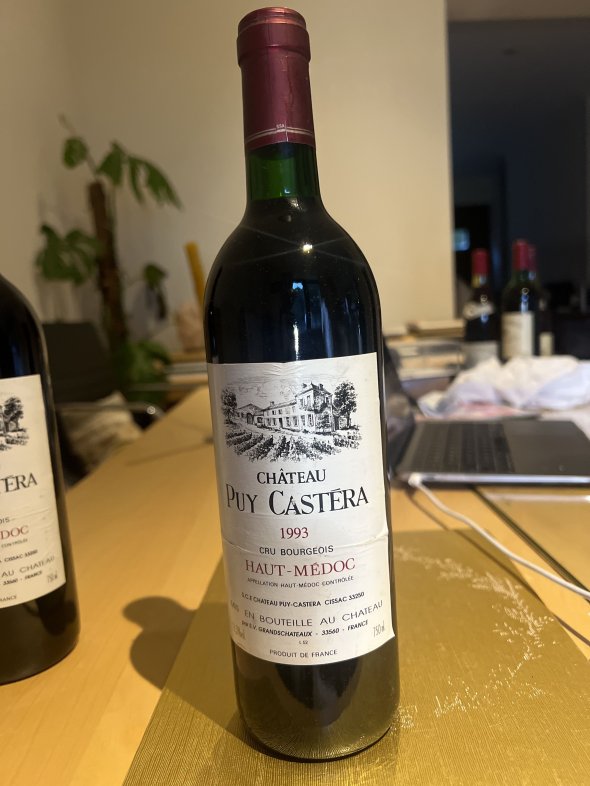 1993 Ch&acirc;teau Puy Castera, Haut-M&eacute;doc (Cru Bourgeois) &ndash; Excellent Fill Levels: 3 Bottles