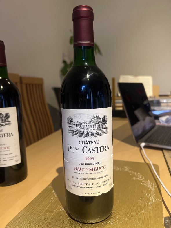 1993 Ch&acirc;teau Puy Castera, Haut-M&eacute;doc (Cru Bourgeois) &ndash; Excellent Fill Levels: 3 Bottles
