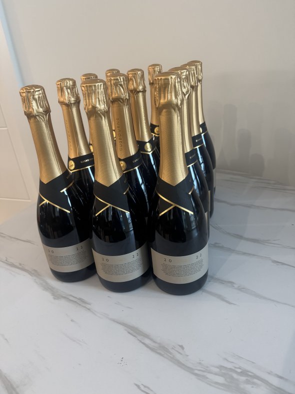 Gusbourne, Brut Reserve, England