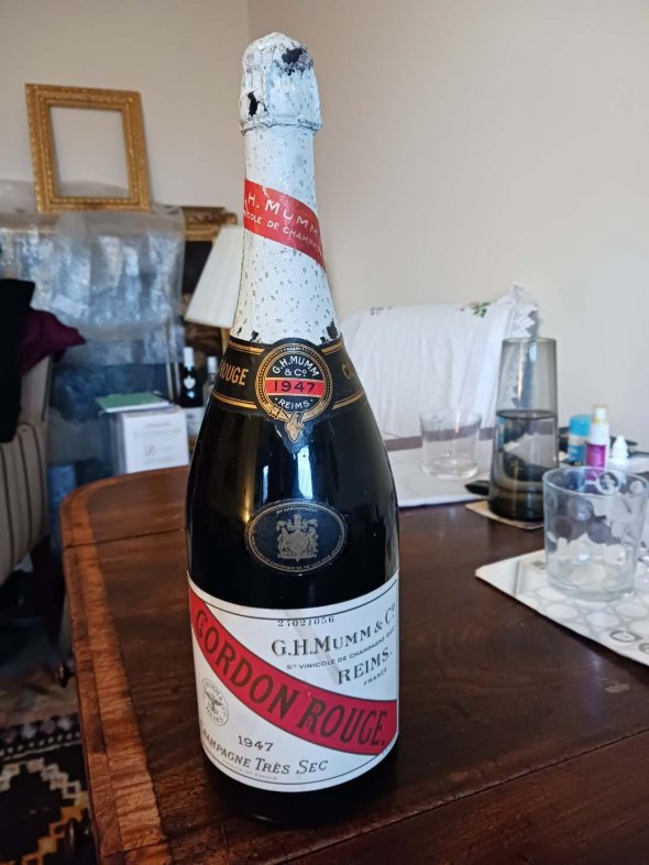 Champagne Cordon Rouge magnum 