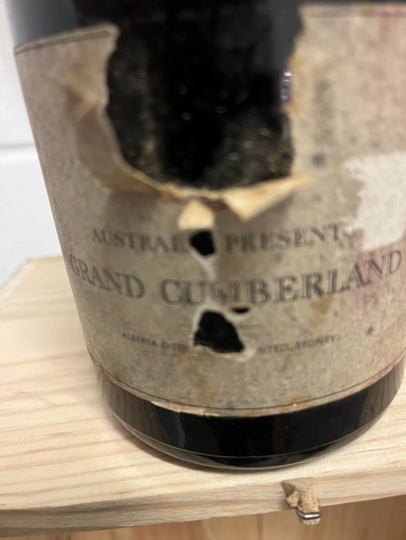 alberta distillers australia grand cumberland Liqueur FIND ANOTHER !!! Unique !! 1950's ??